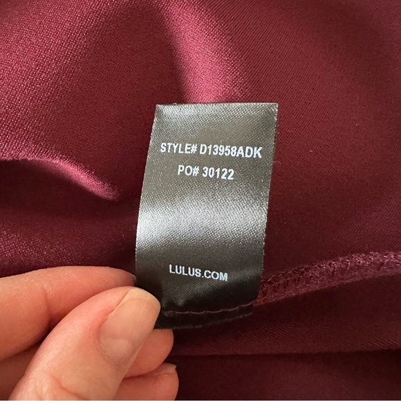 NWOT Lulu's Cumulonimbus Clouds Skater Burgundy Scalloped Hem Mini Dress Size M - Picture 14 of 14
